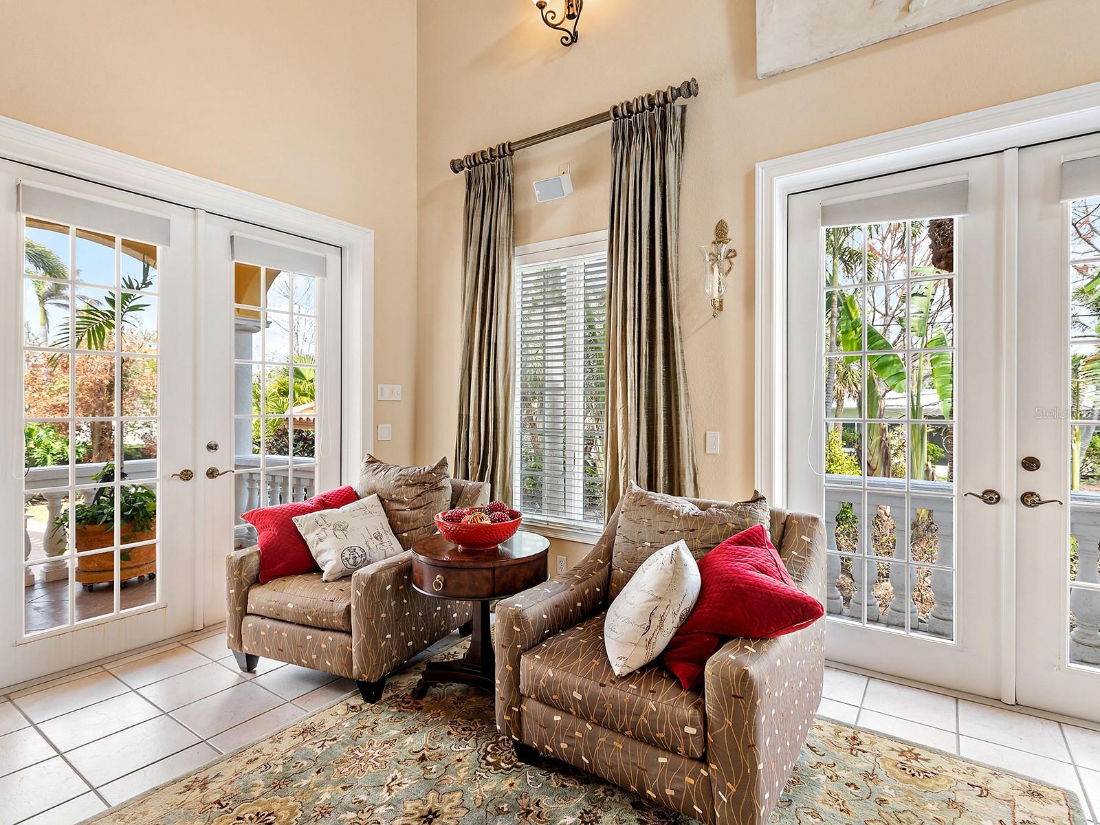 N6137807 Property Photo