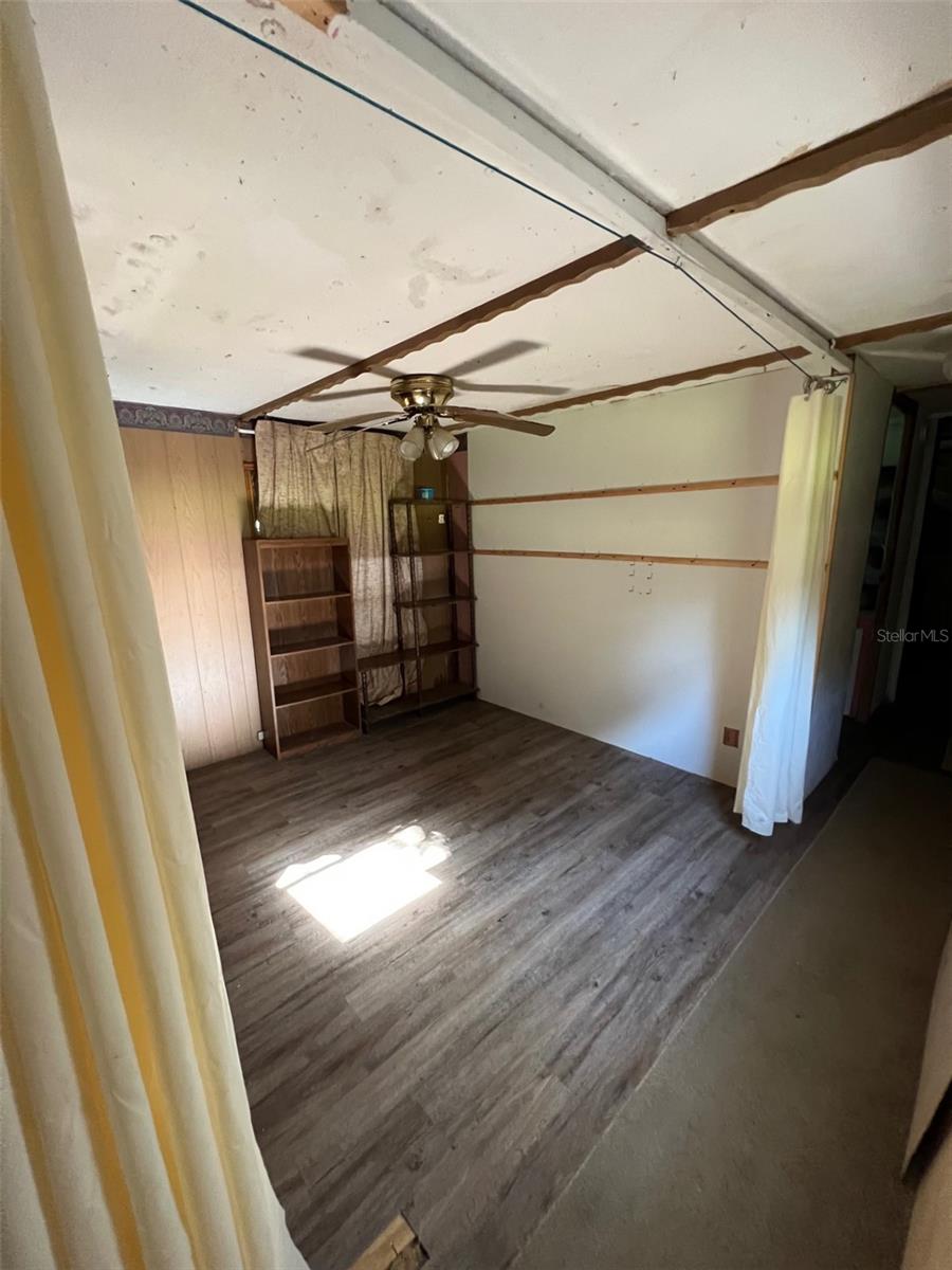 4598 CR 690, WEBSTER, FL, 33597
