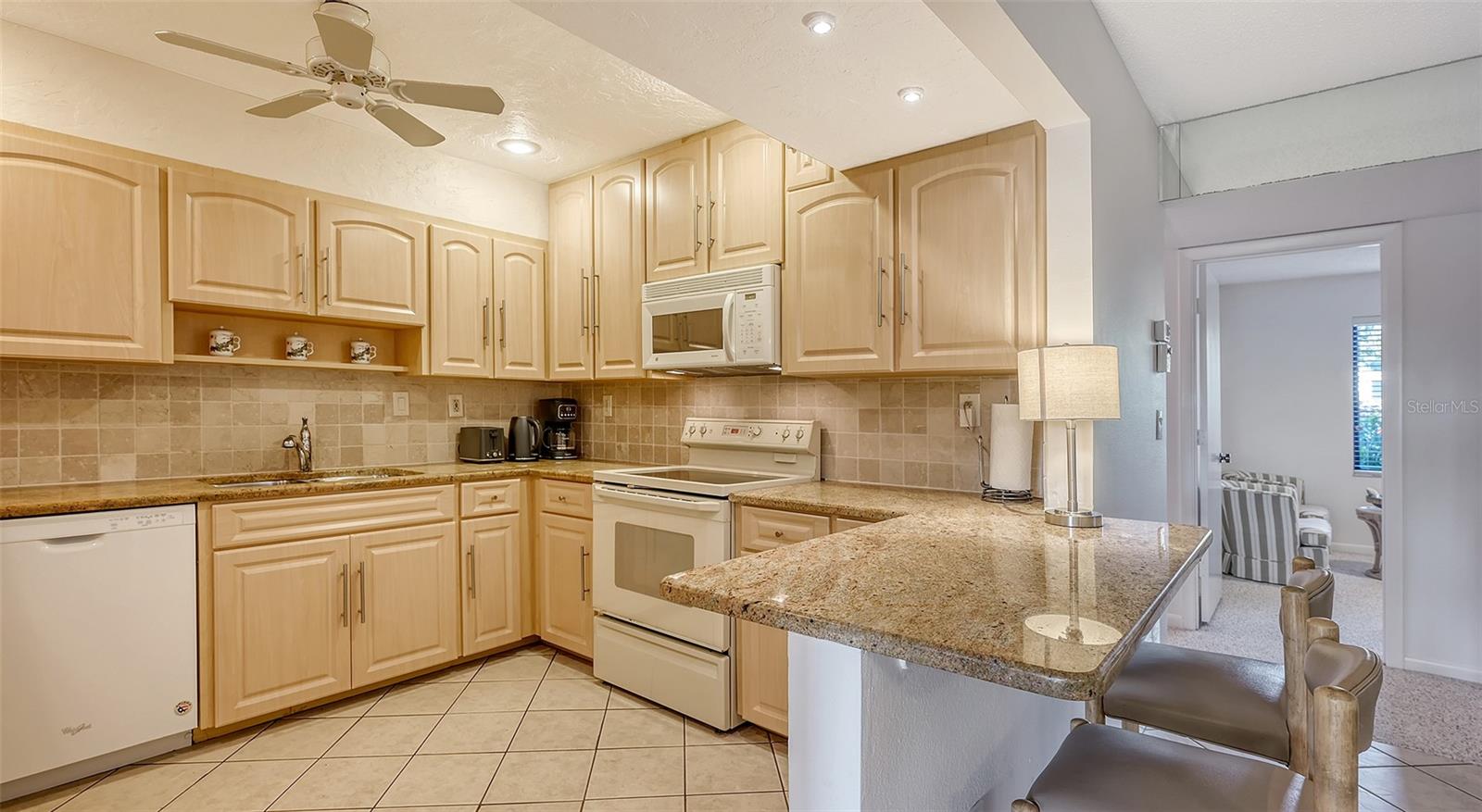 1633 BOATHOUSE CIR #HA132, SARASOTA, FL, 34231