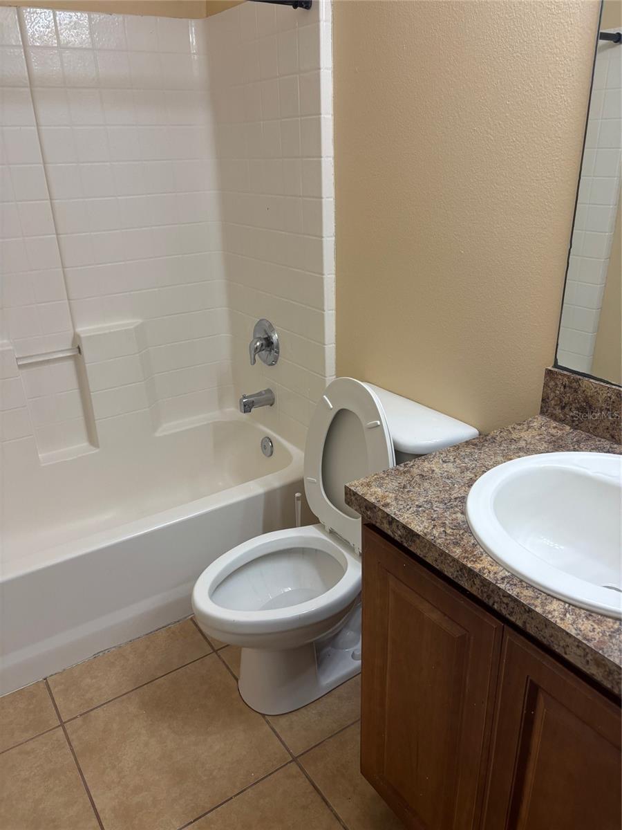 7403 LAGO DE ORO #B-2, ORLANDO, FL, 32822