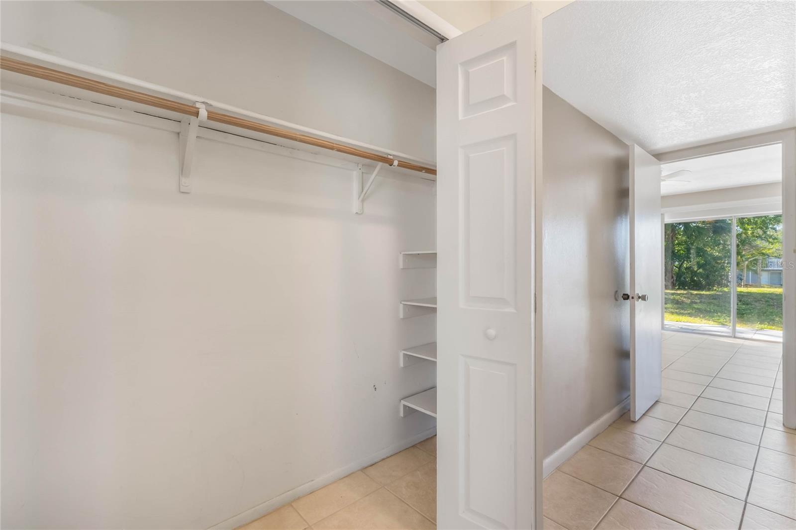 O6289736 Property Photo