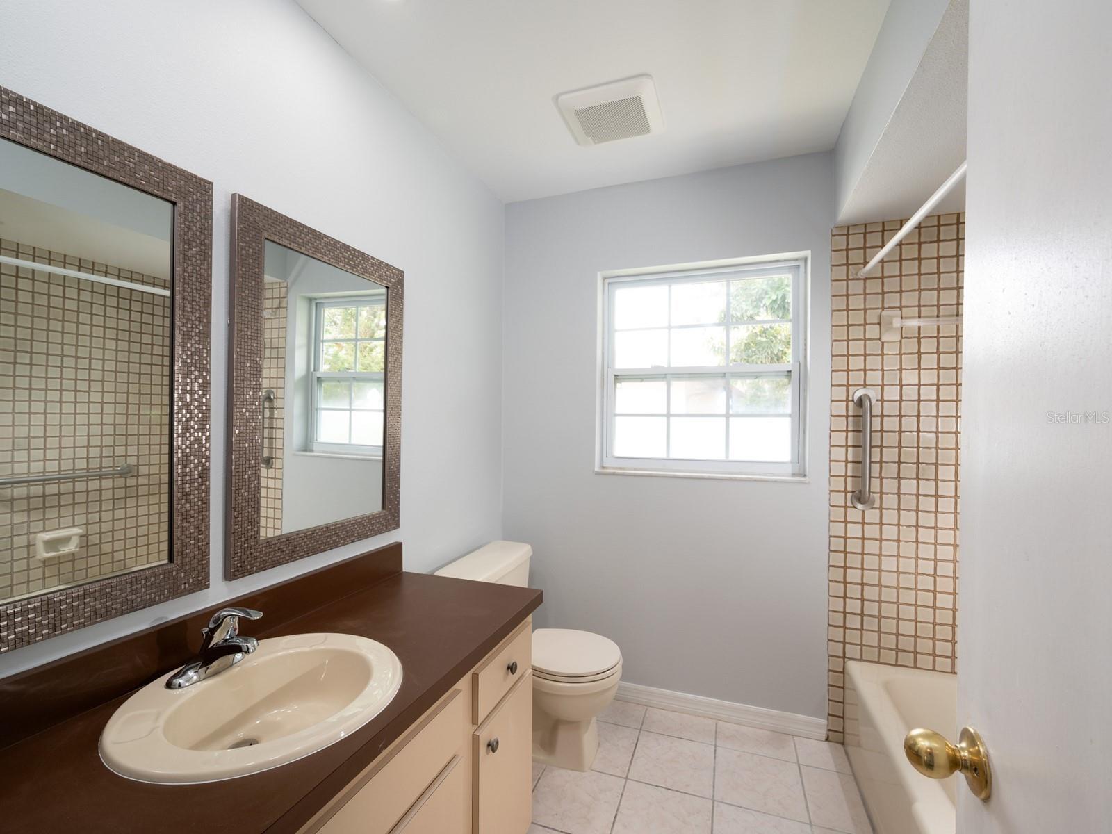 4453 MEADOW CREEK CIR, SARASOTA, FL, 34233