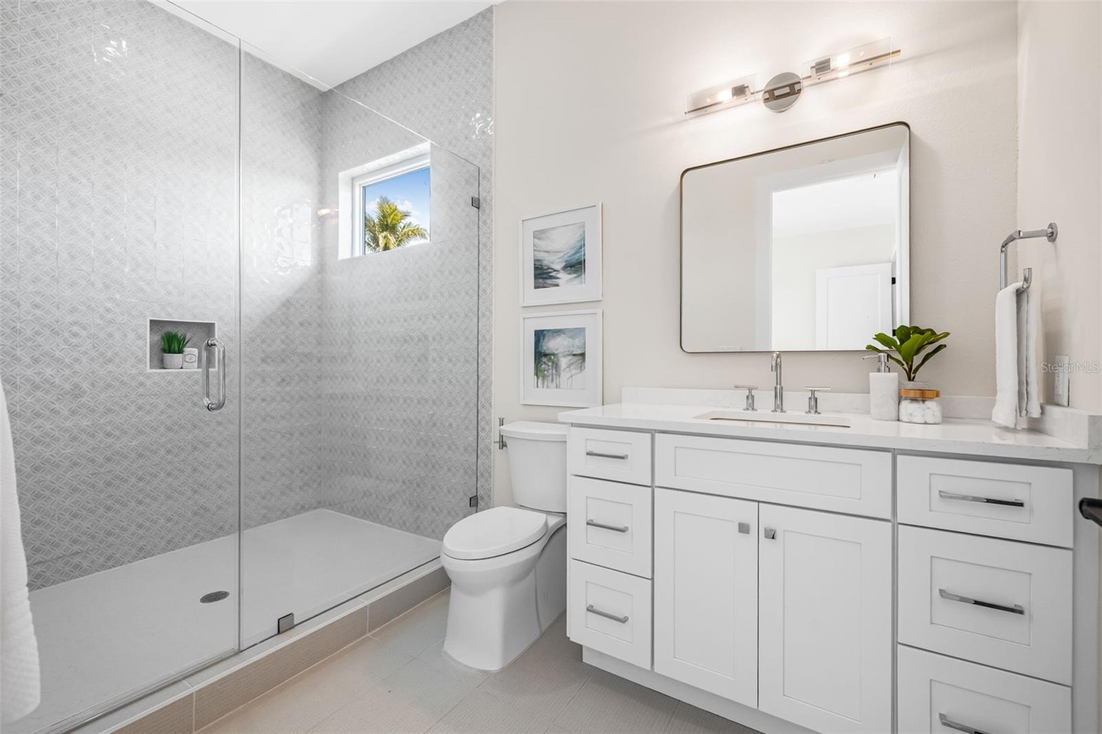187 145TH AVE E #4, MADEIRA BEACH, FL, 33708