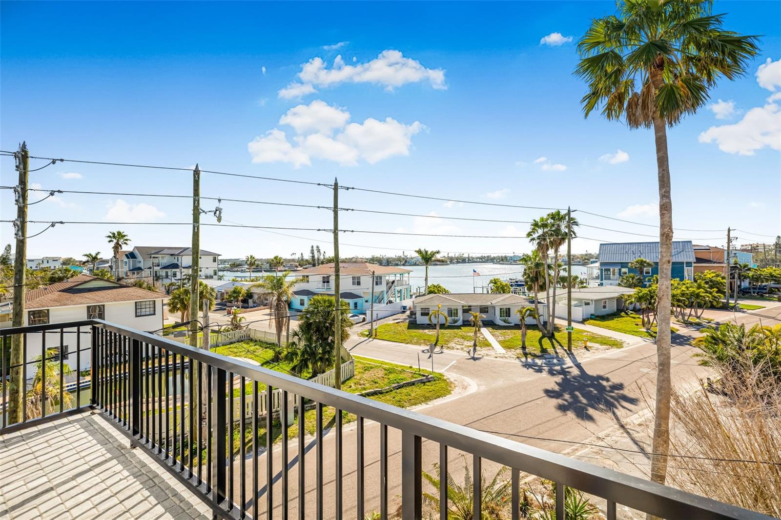 187 145TH AVE E #4, MADEIRA BEACH, FL, 33708