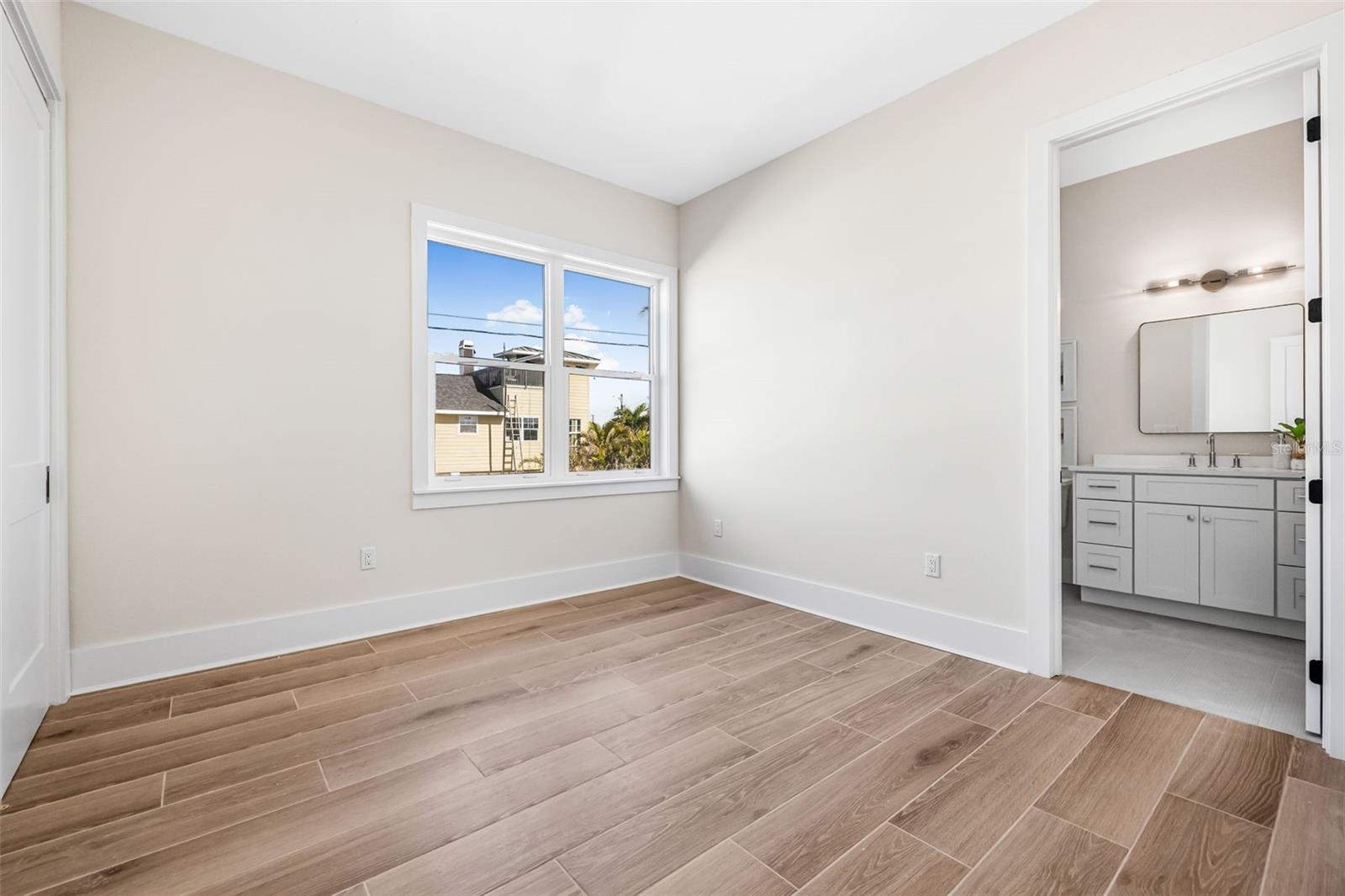 187 145TH AVE E #4, MADEIRA BEACH, FL, 33708
