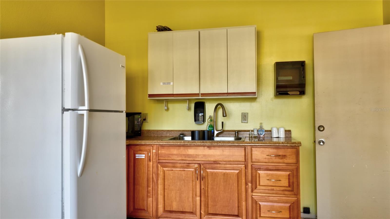 19505 QUESADA AVE #L104, PORT CHARLOTTE, FL, 33948