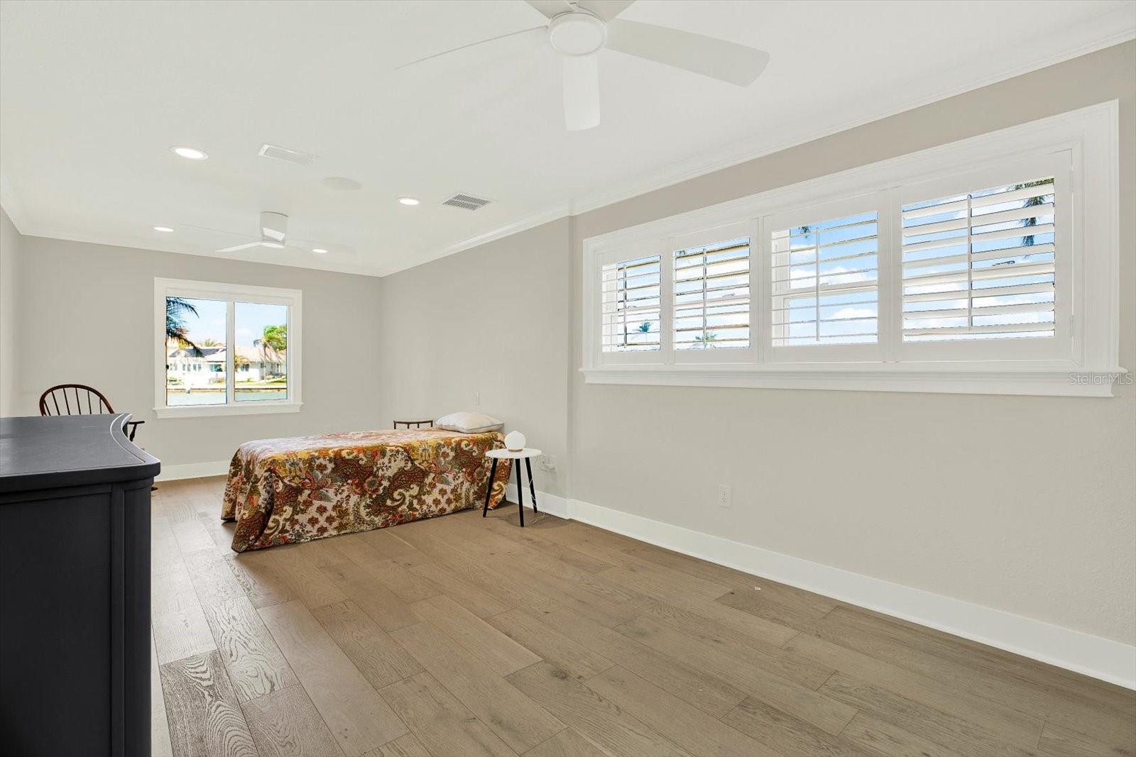 11689 GROVE ST, SEMINOLE, FL, 33772