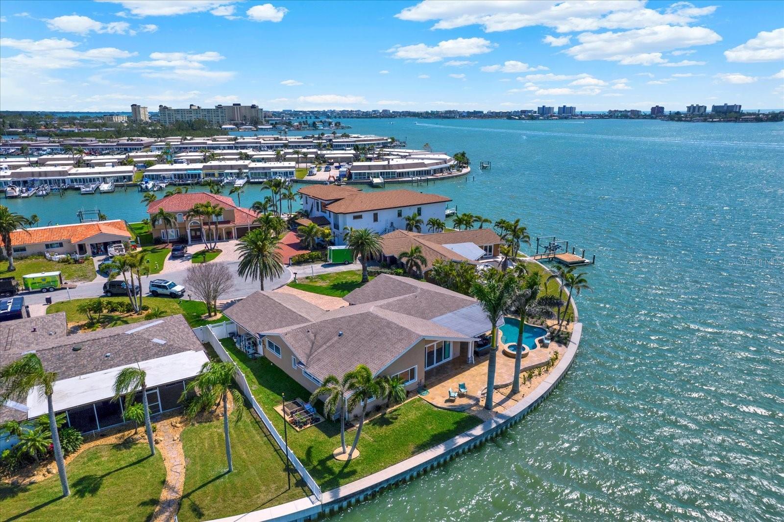 11689 GROVE ST, SEMINOLE, FL, 33772
