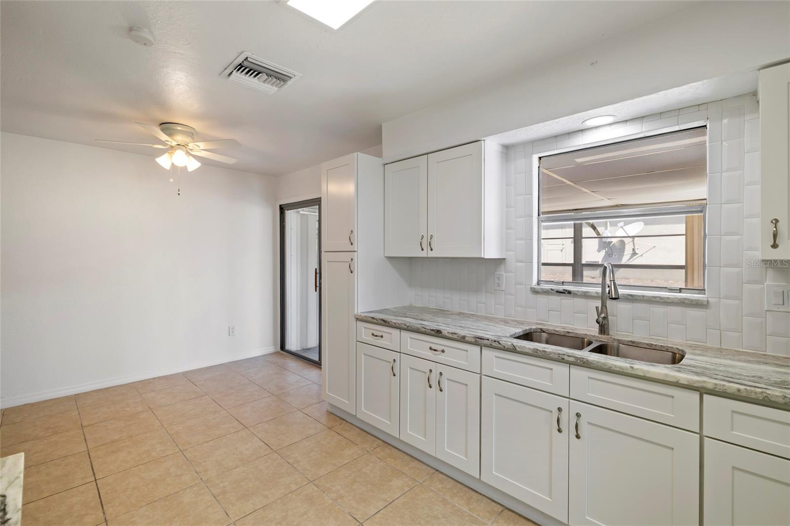 510 MARLIN DR, PUNTA GORDA, FL, 33950