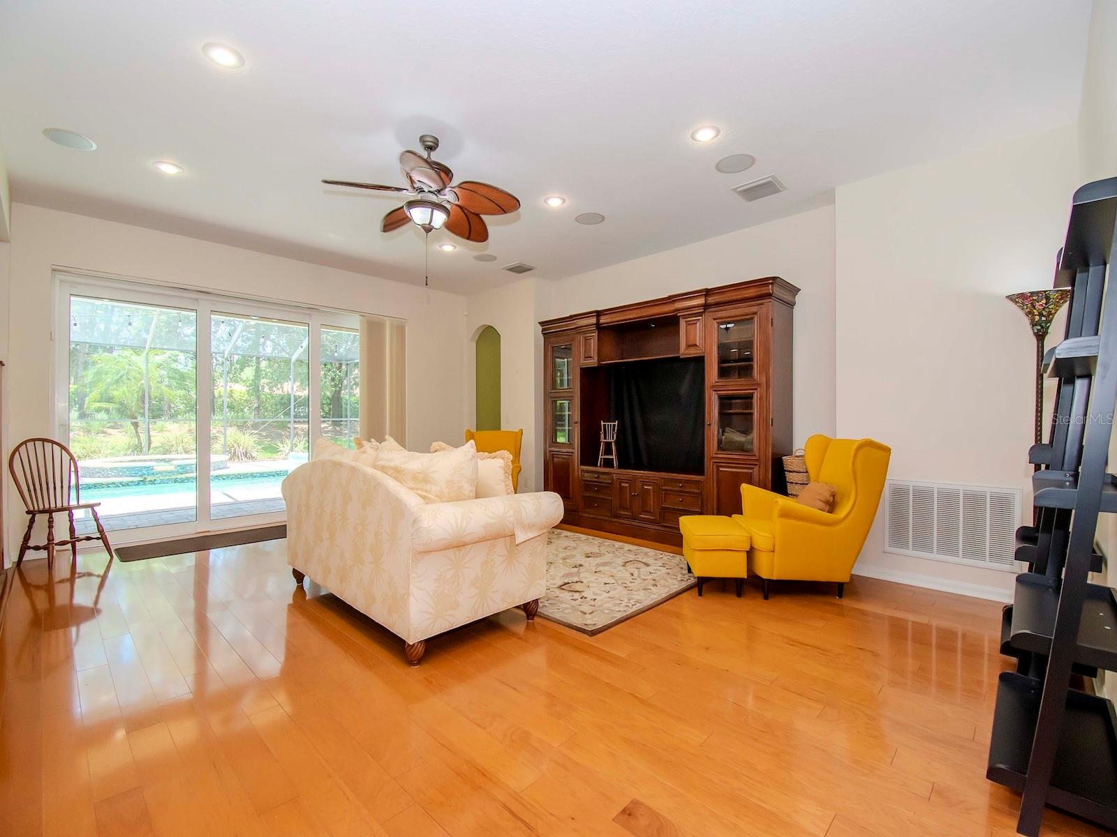 7425 MINNOW BROOK WAY, LAND O LAKES, FL, 34637