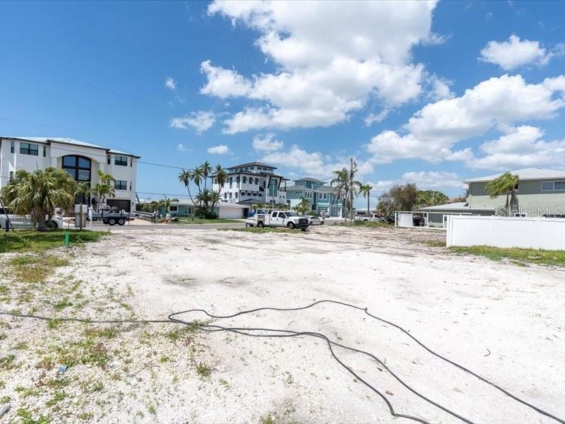 TB8361629 Property Photo