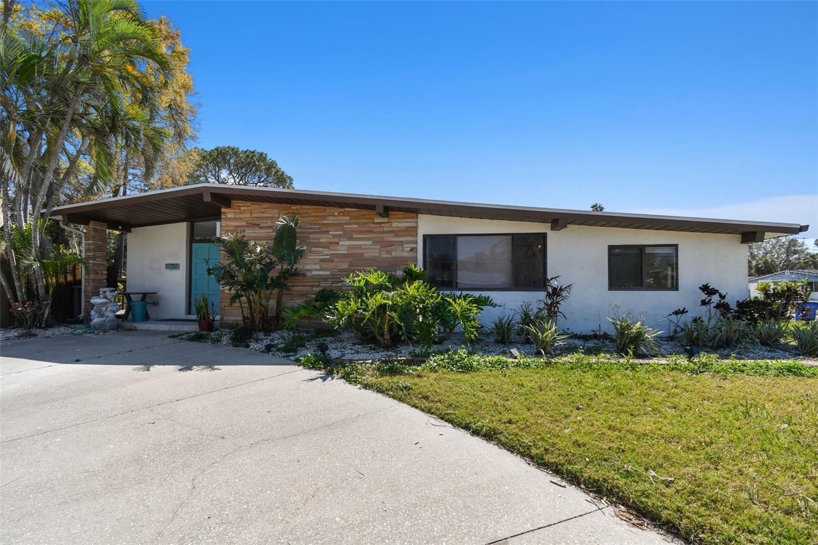 1600 DELAWARE AVE NE, ST PETERSBURG, FL, 33703