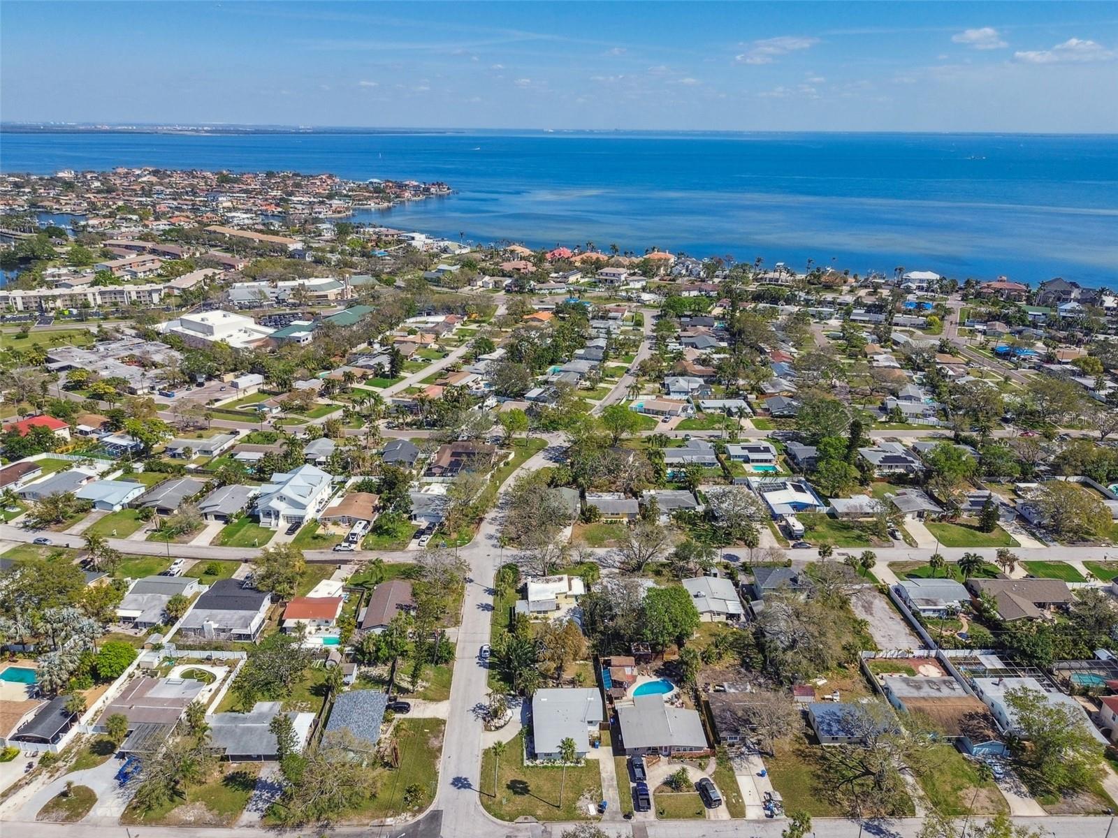 1600 DELAWARE AVE NE, ST PETERSBURG, FL, 33703
