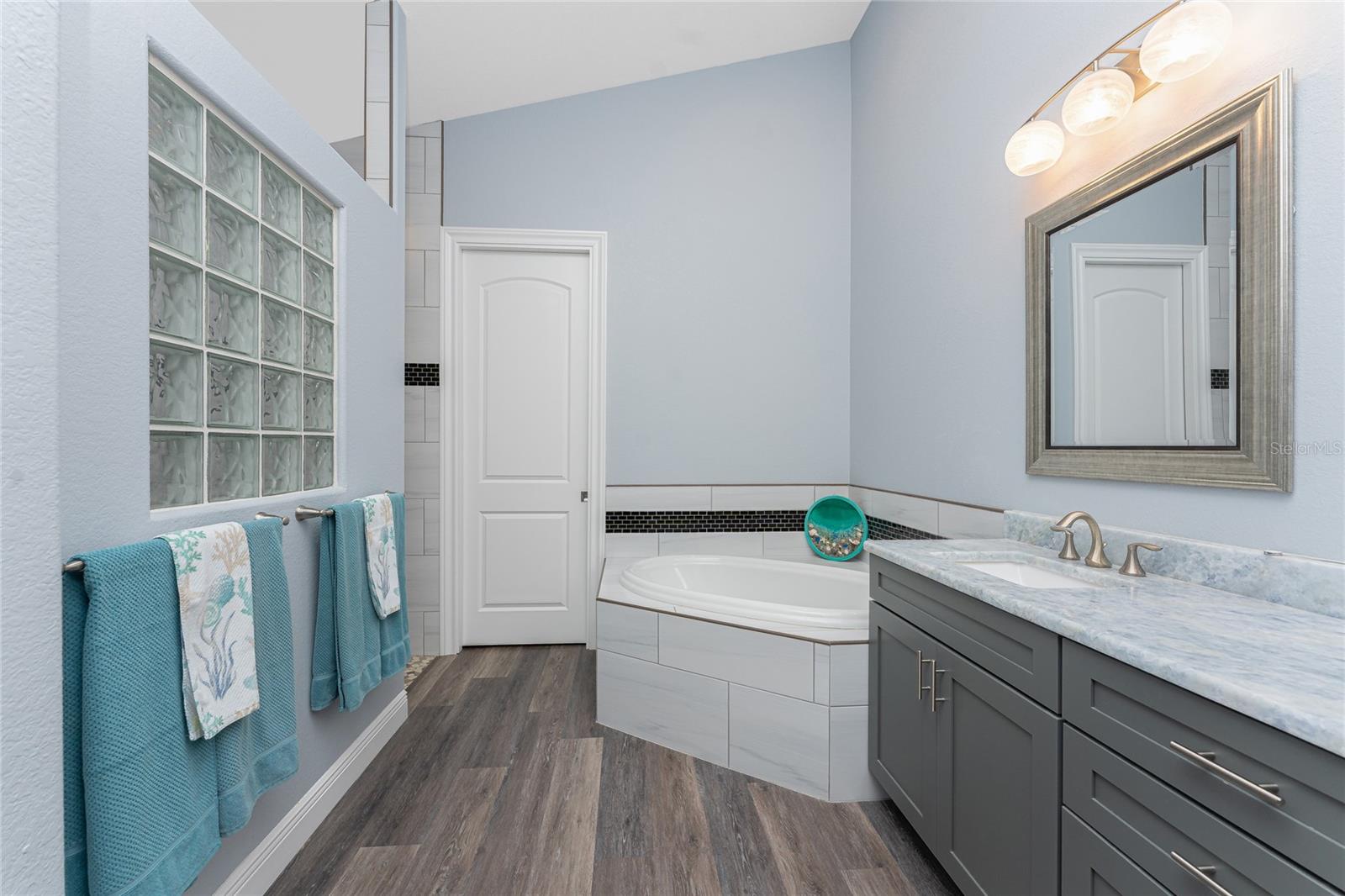 228 WHITE MARSH LN, ROTONDA WEST, FL, 33947