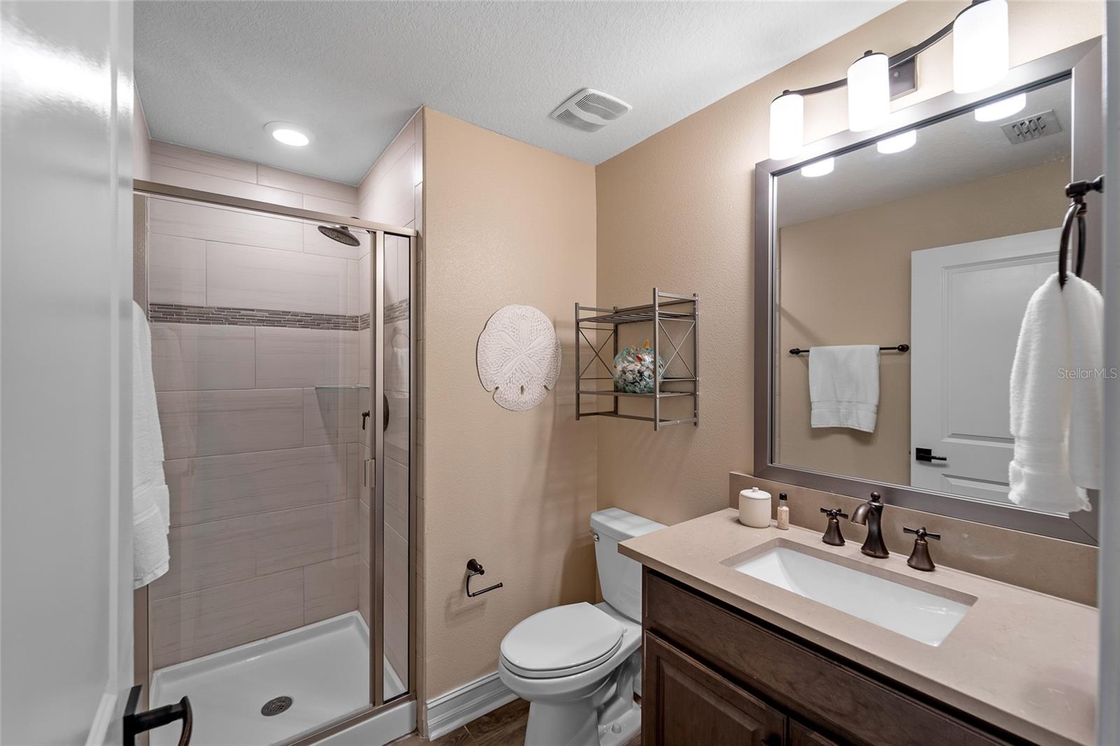 4921 W PAUL AVE #8, TAMPA, FL, 33611