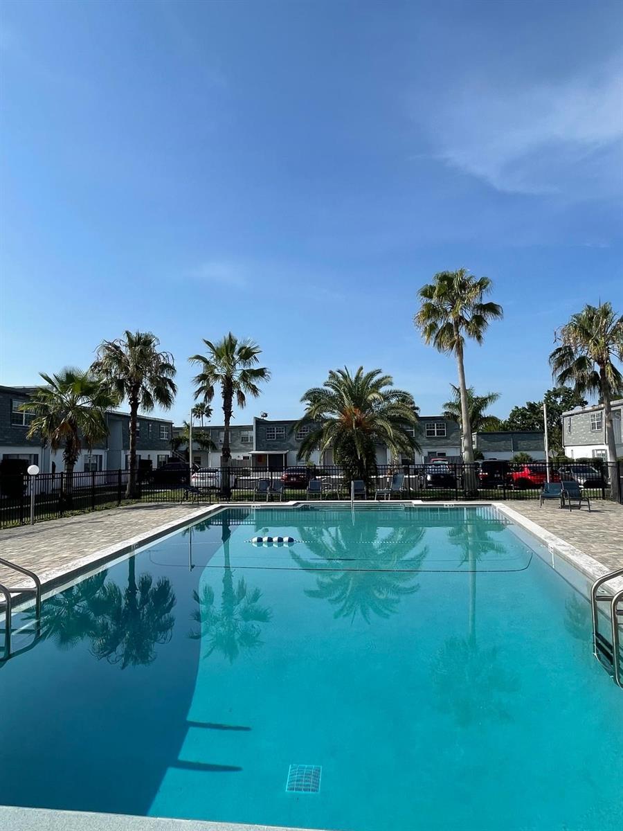 1000 S SEMORAN BLVD #813, WINTER PARK, FL, 32792