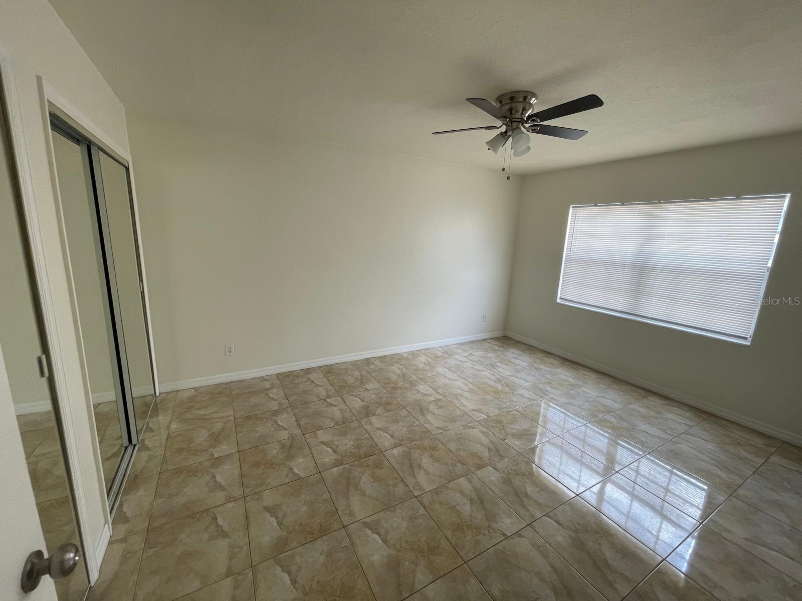 1000 S SEMORAN BLVD #813, WINTER PARK, FL, 32792