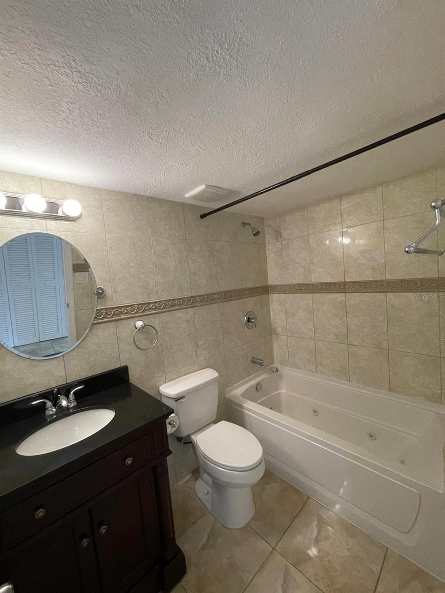 1000 S SEMORAN BLVD #813, WINTER PARK, FL, 32792