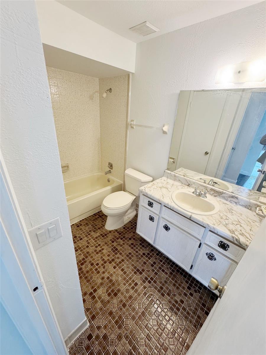 2724 PINE BRANCH DR, ORLANDO, FL, 32822
