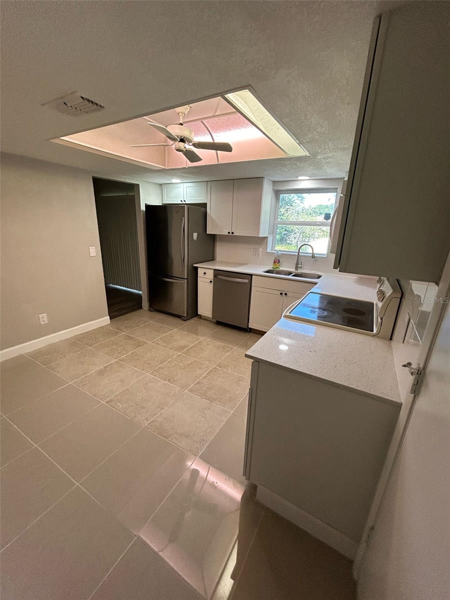 2724 PINE BRANCH DR, ORLANDO, FL, 32822