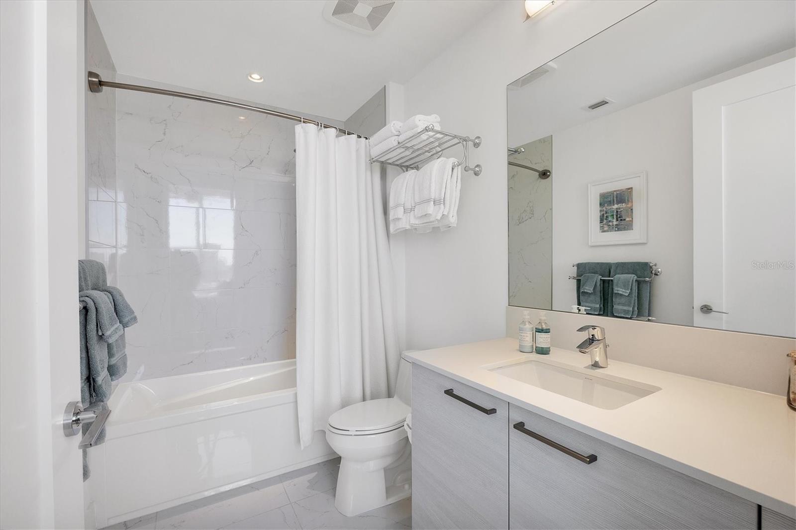 111 S PINEAPPLE AVE #804, SARASOTA, FL, 34236