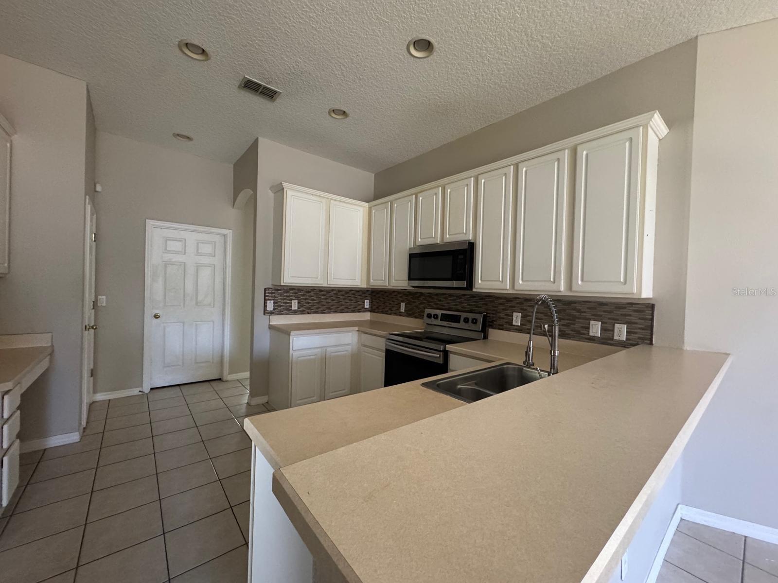 3920 LONG BRANCH LN, APOPKA, FL, 32712