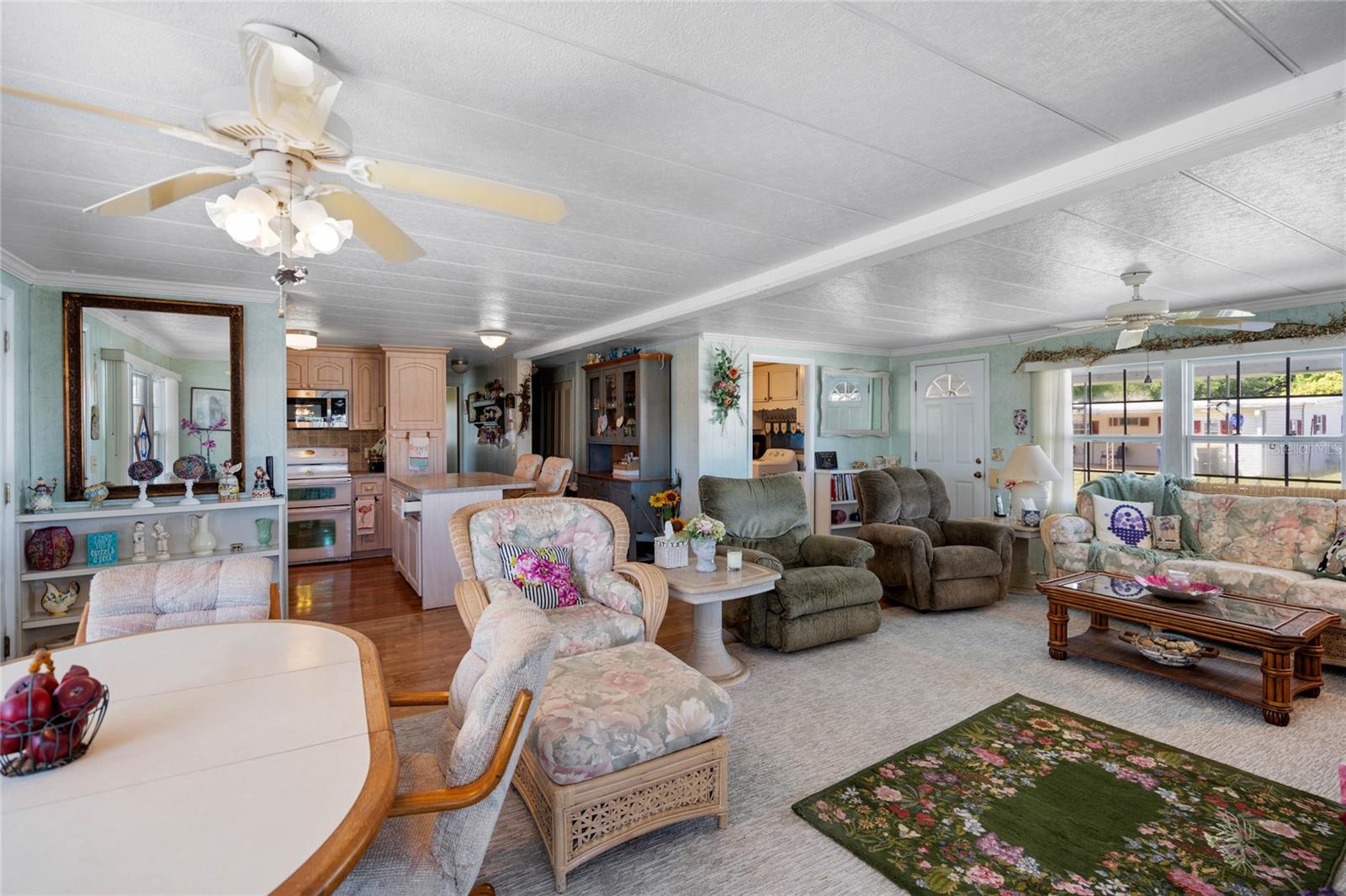 107 HOLIDAY LN, AUBURNDALE, FL, 33823
