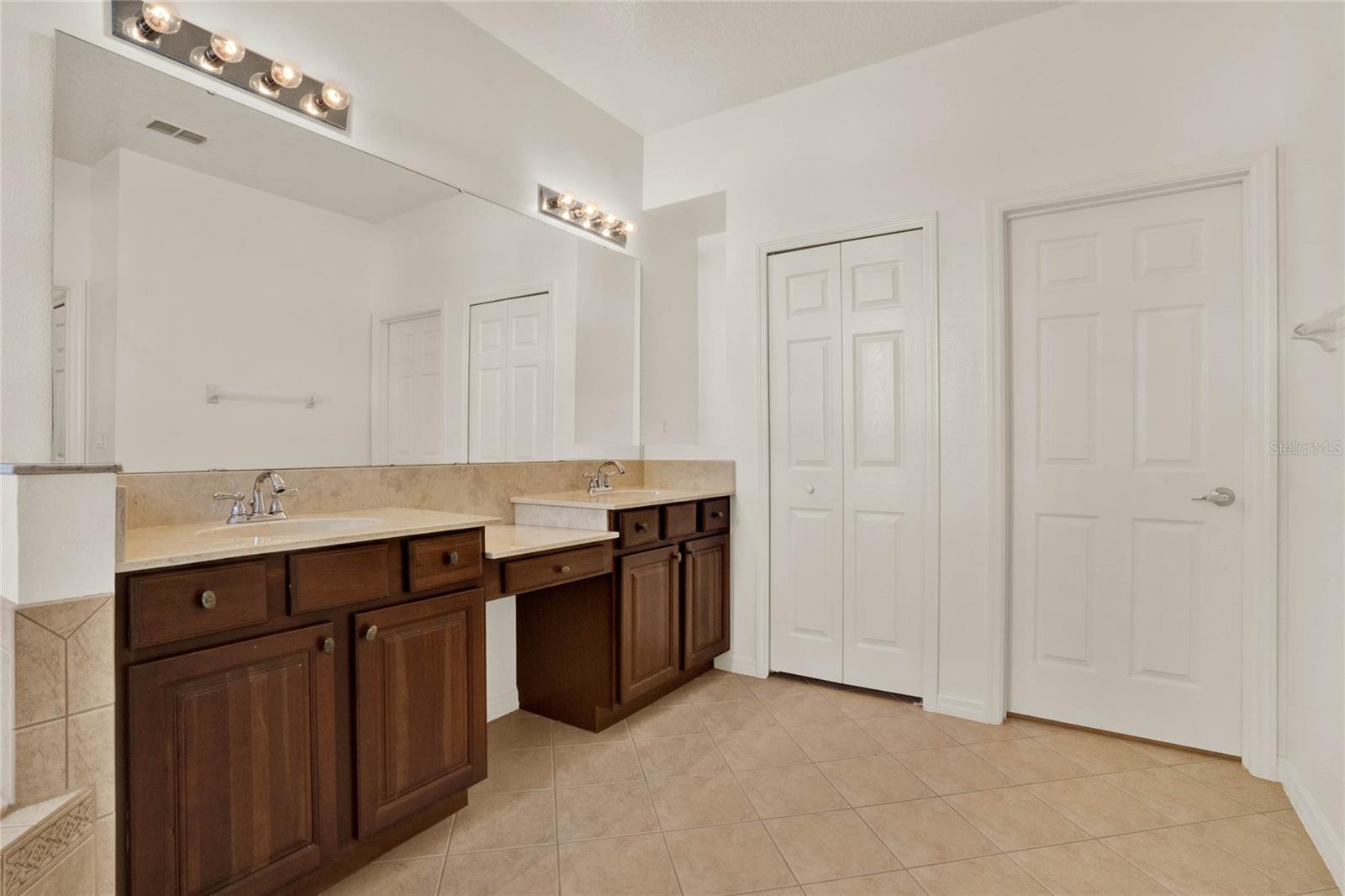 4393 S DEVON CT, KISSIMMEE, FL, 34746