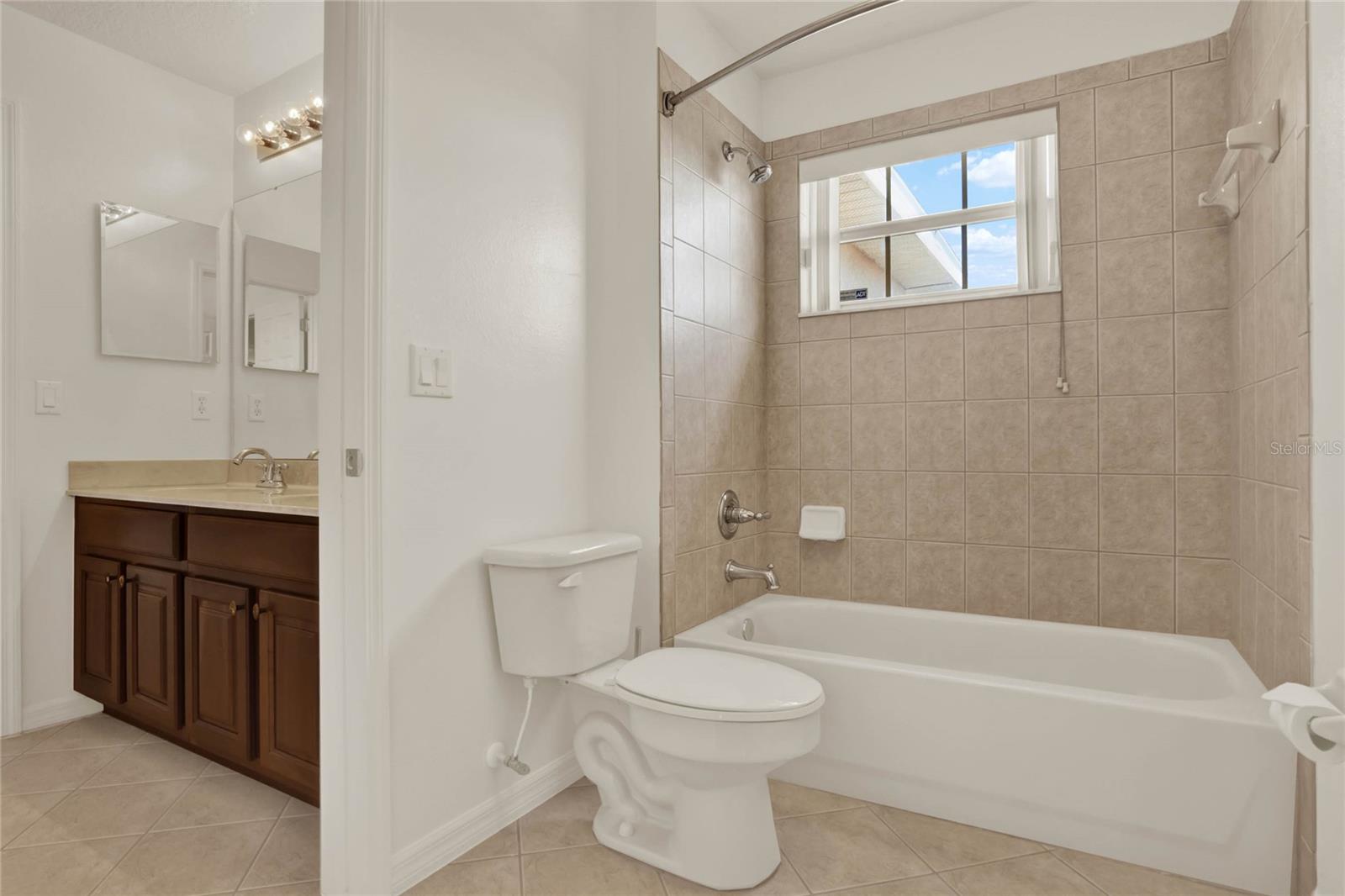 4393 S DEVON CT, KISSIMMEE, FL, 34746