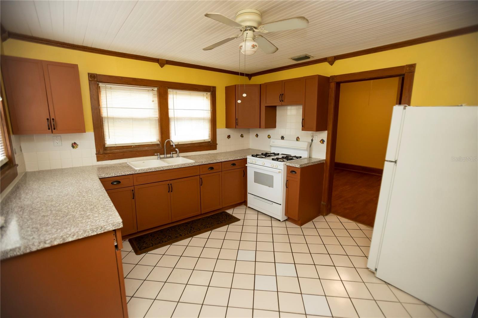 1005 E CURTIS ST, TAMPA, FL, 33603