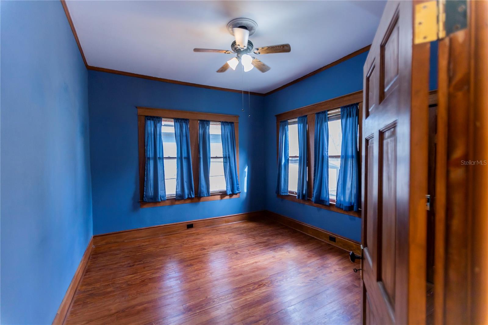 1005 E CURTIS ST, TAMPA, FL, 33603
