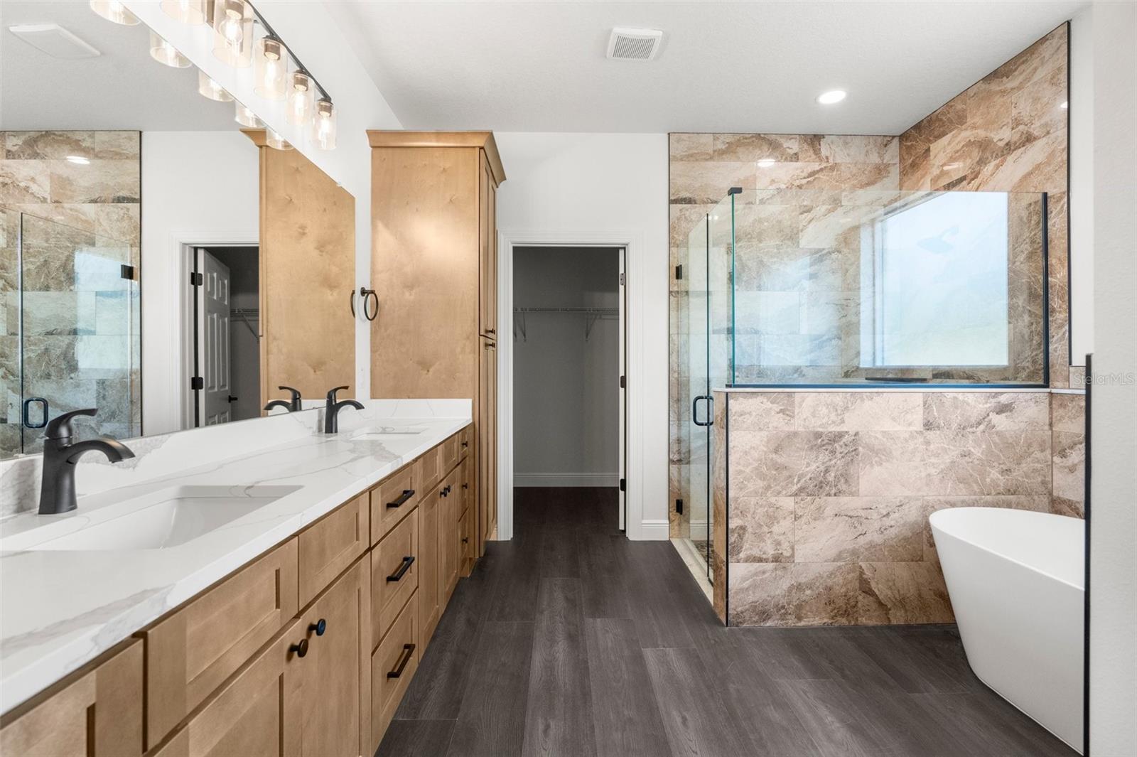 16043 PENN STATE RD, WEEKI WACHEE, FL, 34614