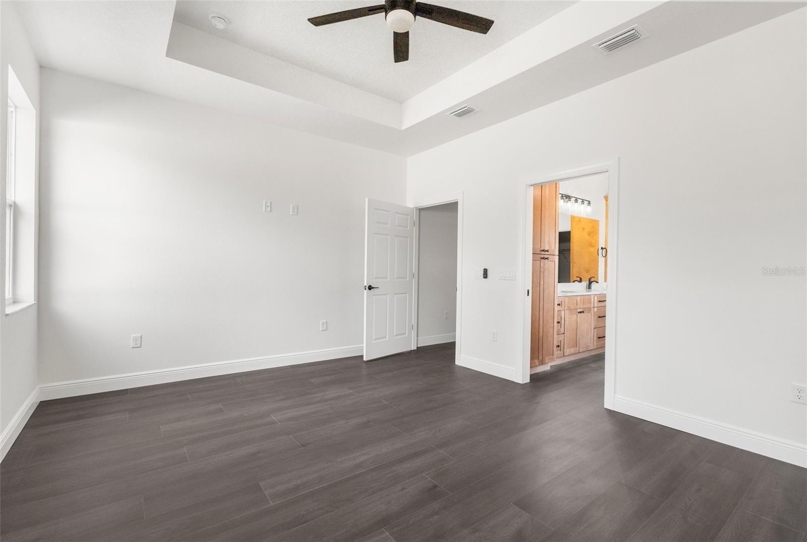 16043 PENN STATE RD, WEEKI WACHEE, FL, 34614