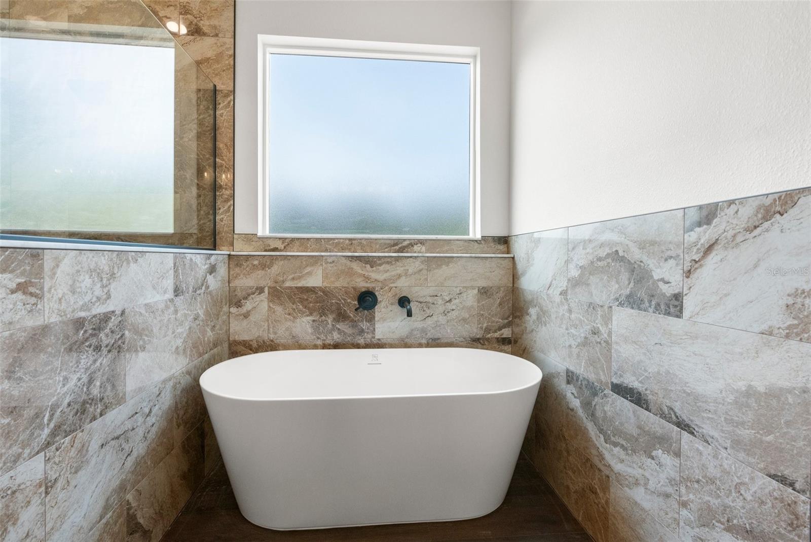 16043 PENN STATE RD, WEEKI WACHEE, FL, 34614