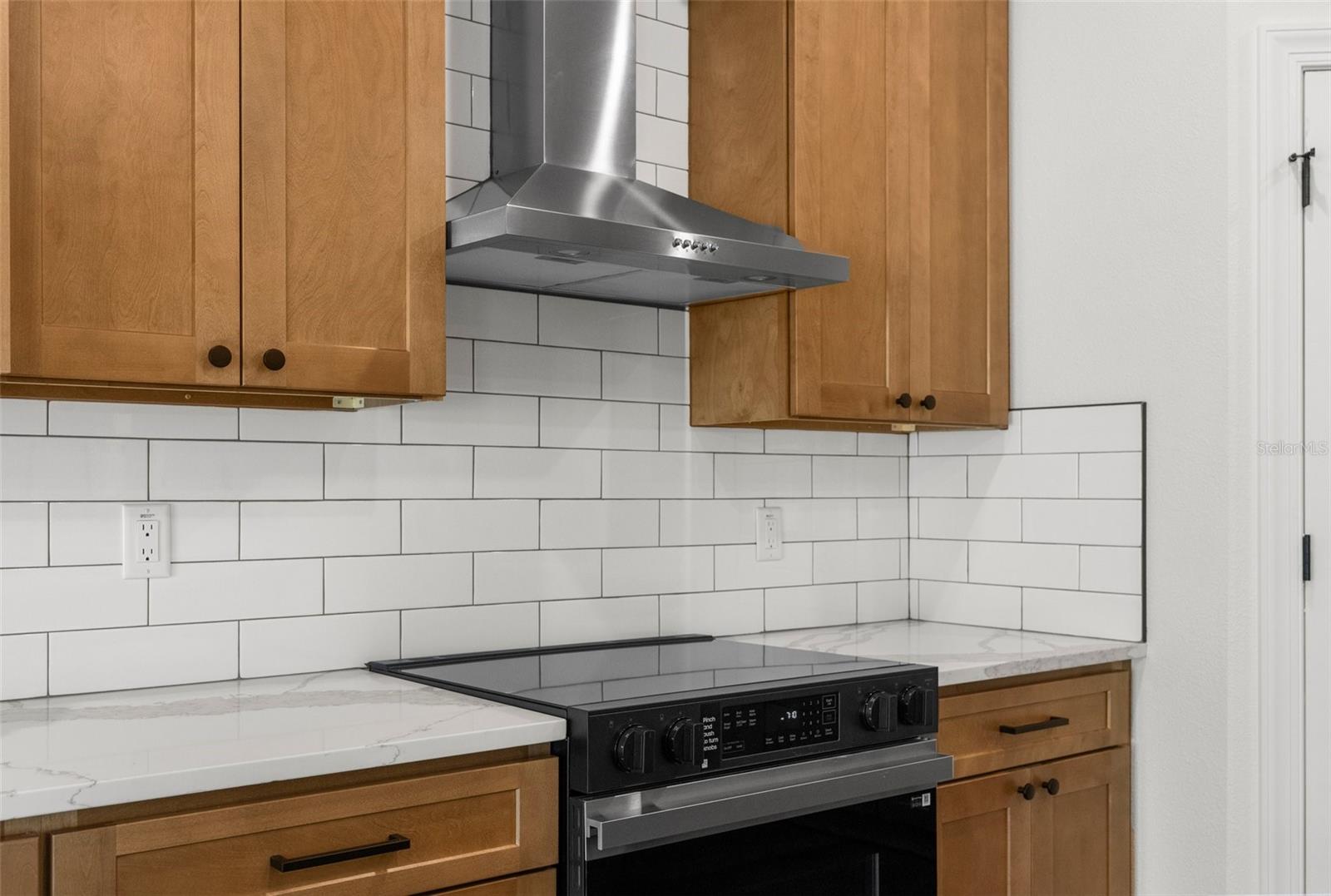 16043 PENN STATE RD, WEEKI WACHEE, FL, 34614