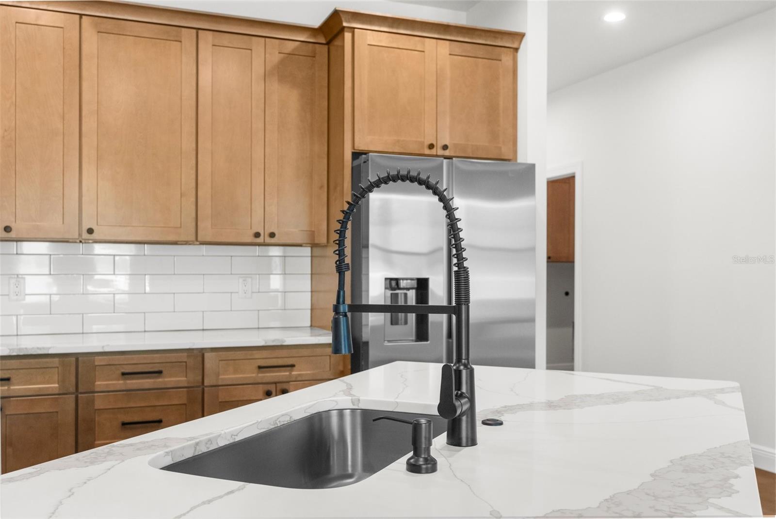 16043 PENN STATE RD, WEEKI WACHEE, FL, 34614