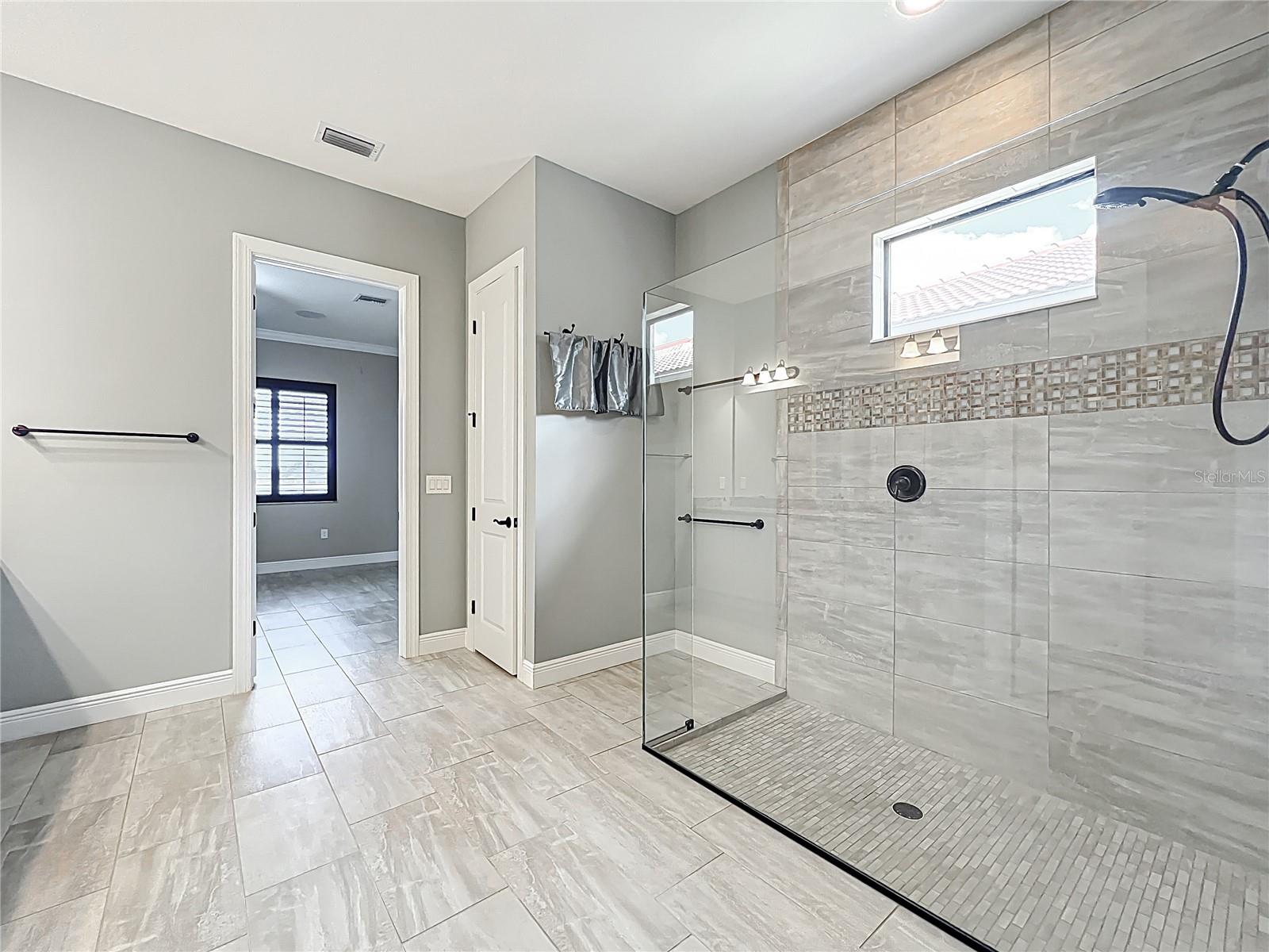 23823 WAVERLY CIR, VENICE, FL, 34293