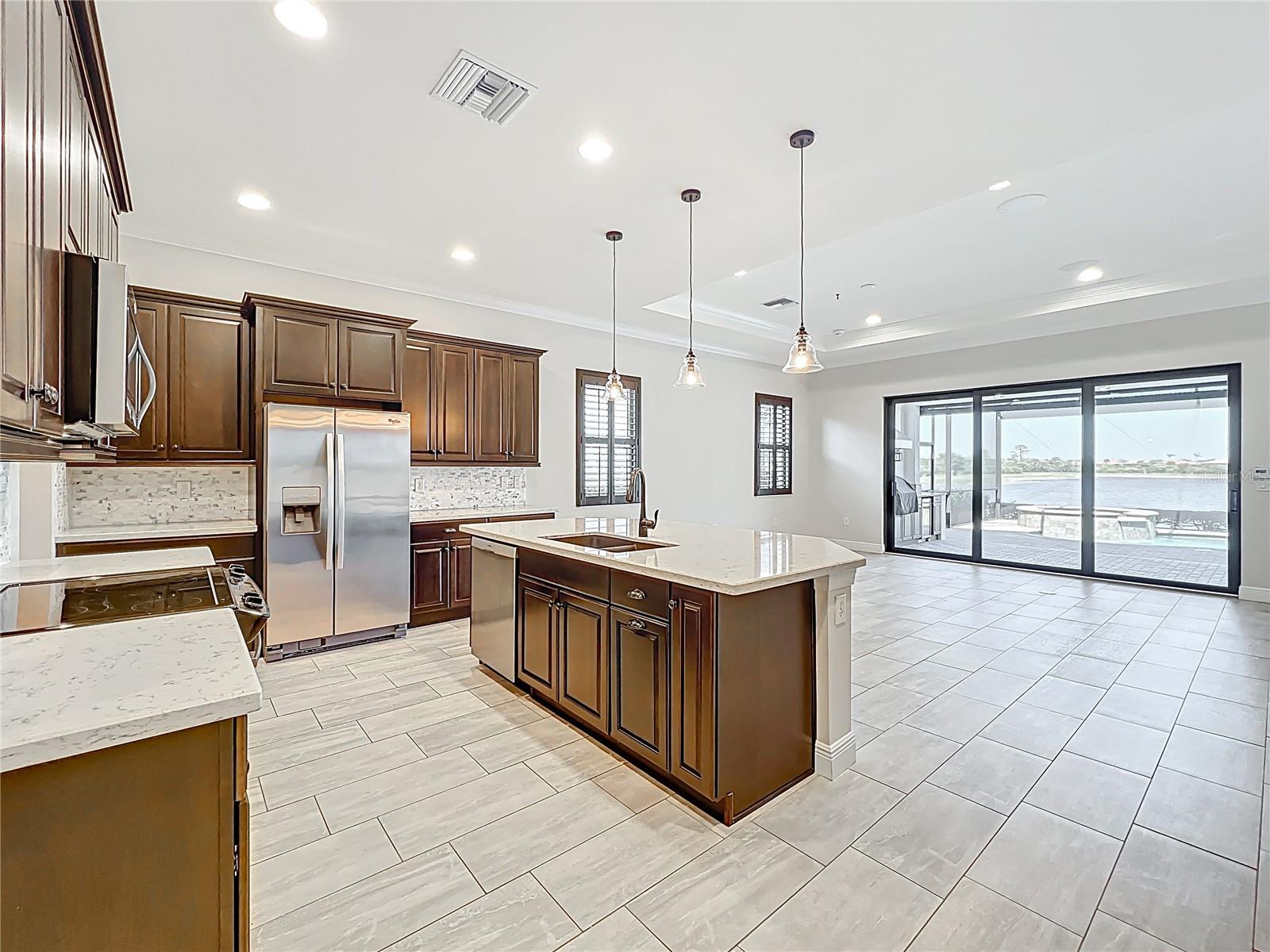 23823 WAVERLY CIR, VENICE, FL, 34293
