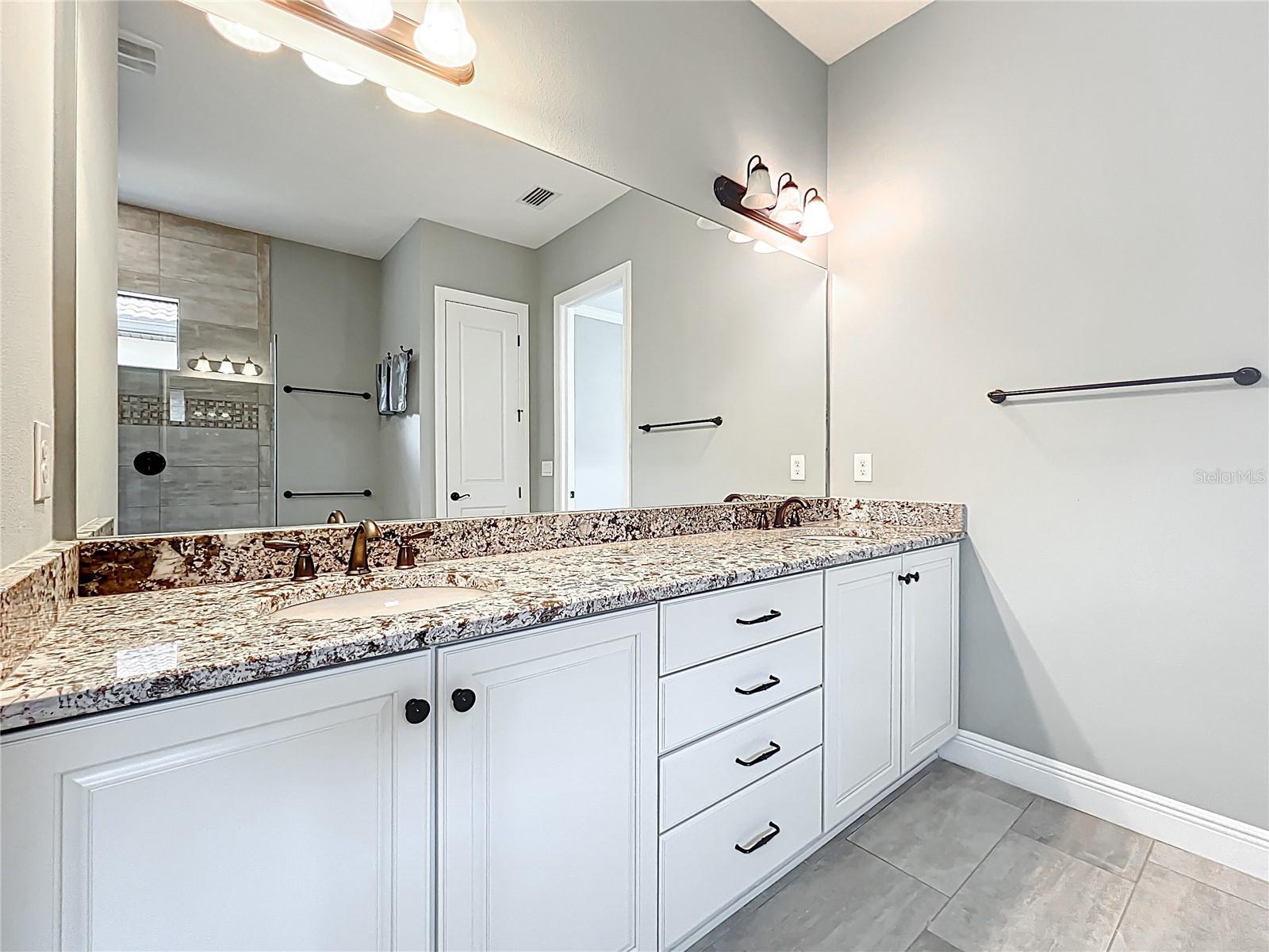 23823 WAVERLY CIR, VENICE, FL, 34293