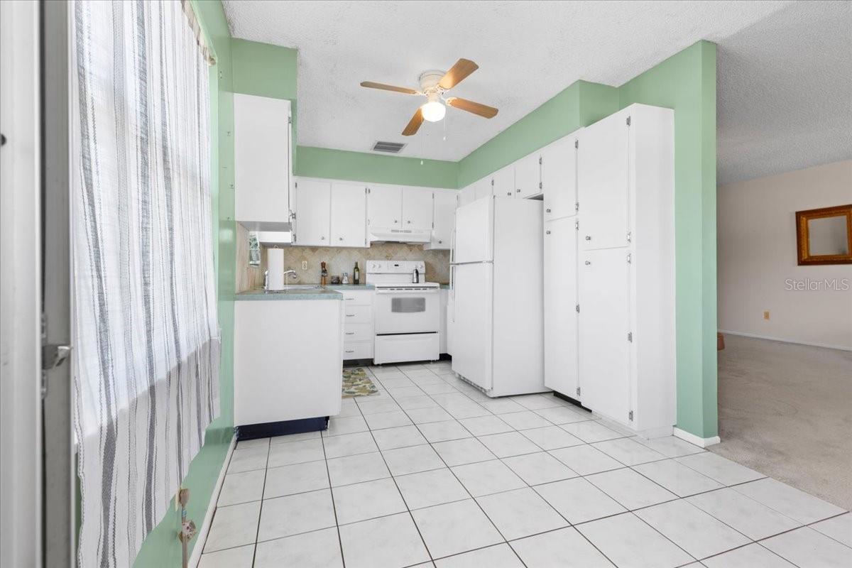 330 BRANDY WINE DR #330, LARGO, FL, 33771