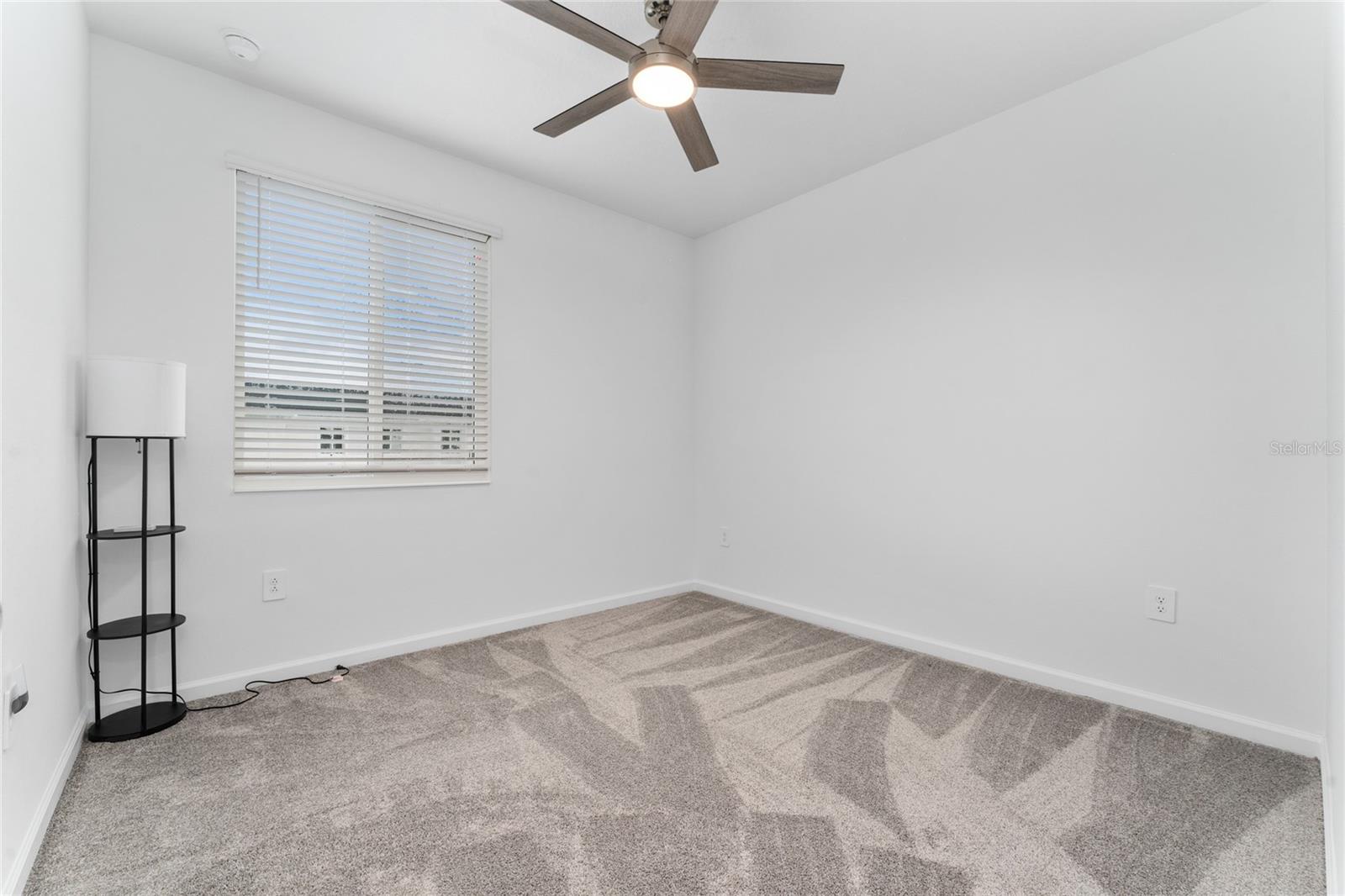 438 BOGEY DR, DAVENPORT, FL, 33896