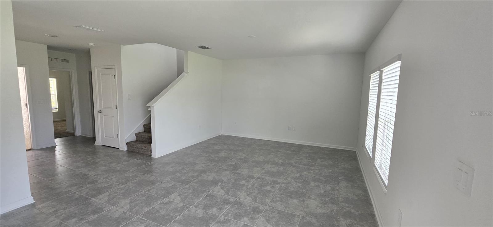 1037 HOLDEN WAY, EAGLE LAKE, FL, 33839