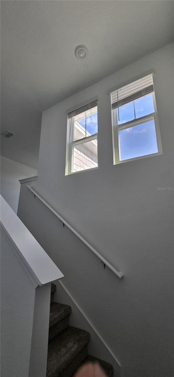 1037 HOLDEN WAY, EAGLE LAKE, FL, 33839