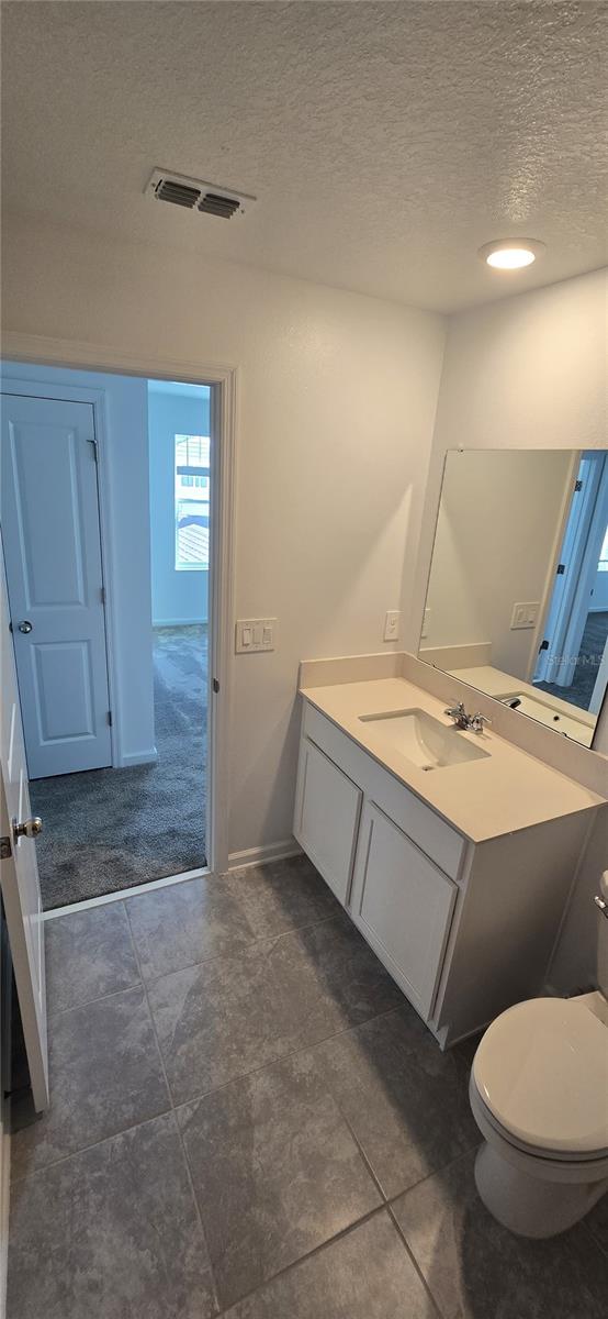 1037 HOLDEN WAY, EAGLE LAKE, FL, 33839