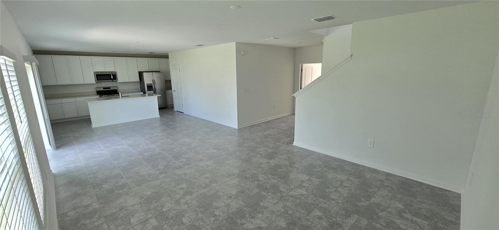 1037 HOLDEN WAY, EAGLE LAKE, FL, 33839