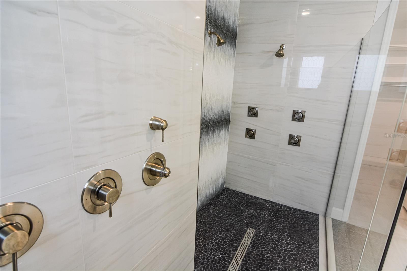 3553 SECLUDED CT, SARASOTA, FL, 34240