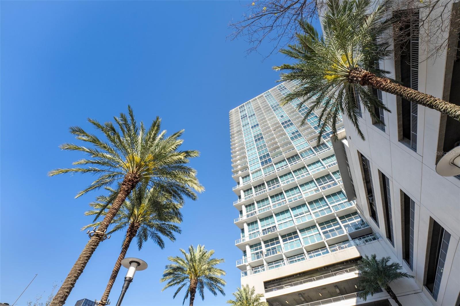 150 E ROBINSON ST #1007, ORLANDO, FL, 32801
