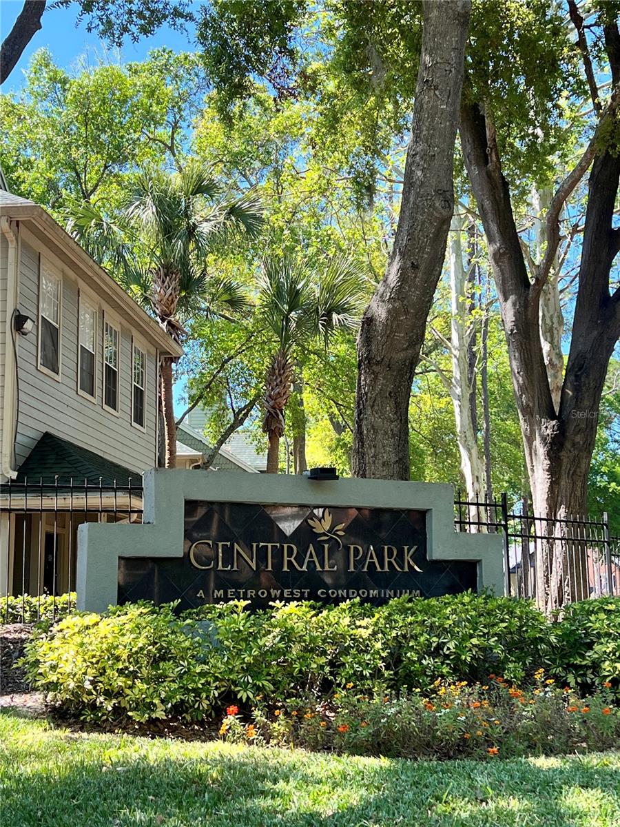 6148 WESTGATE DR #302, ORLANDO, FL, 32835