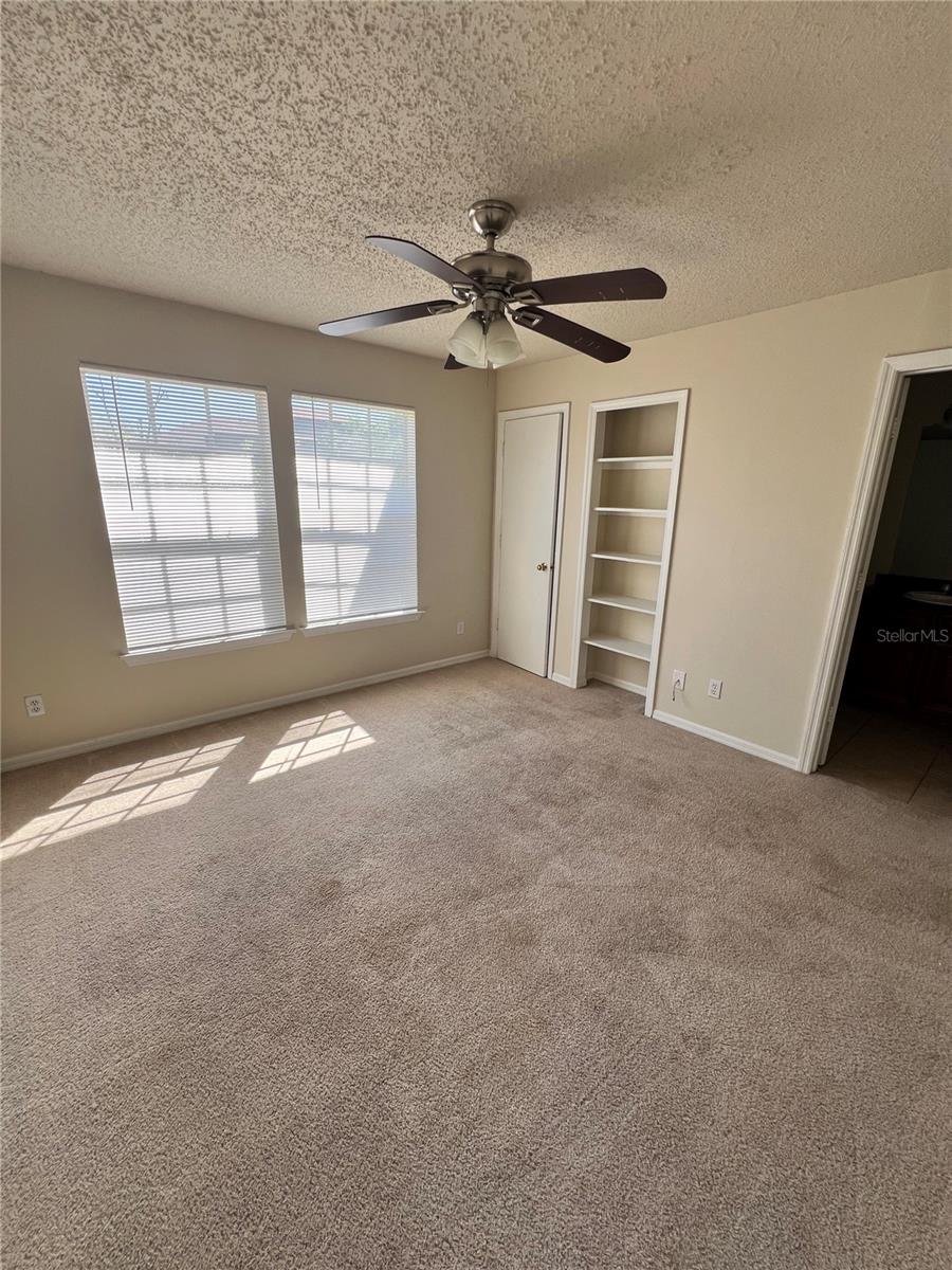 6148 WESTGATE DR #302, ORLANDO, FL, 32835