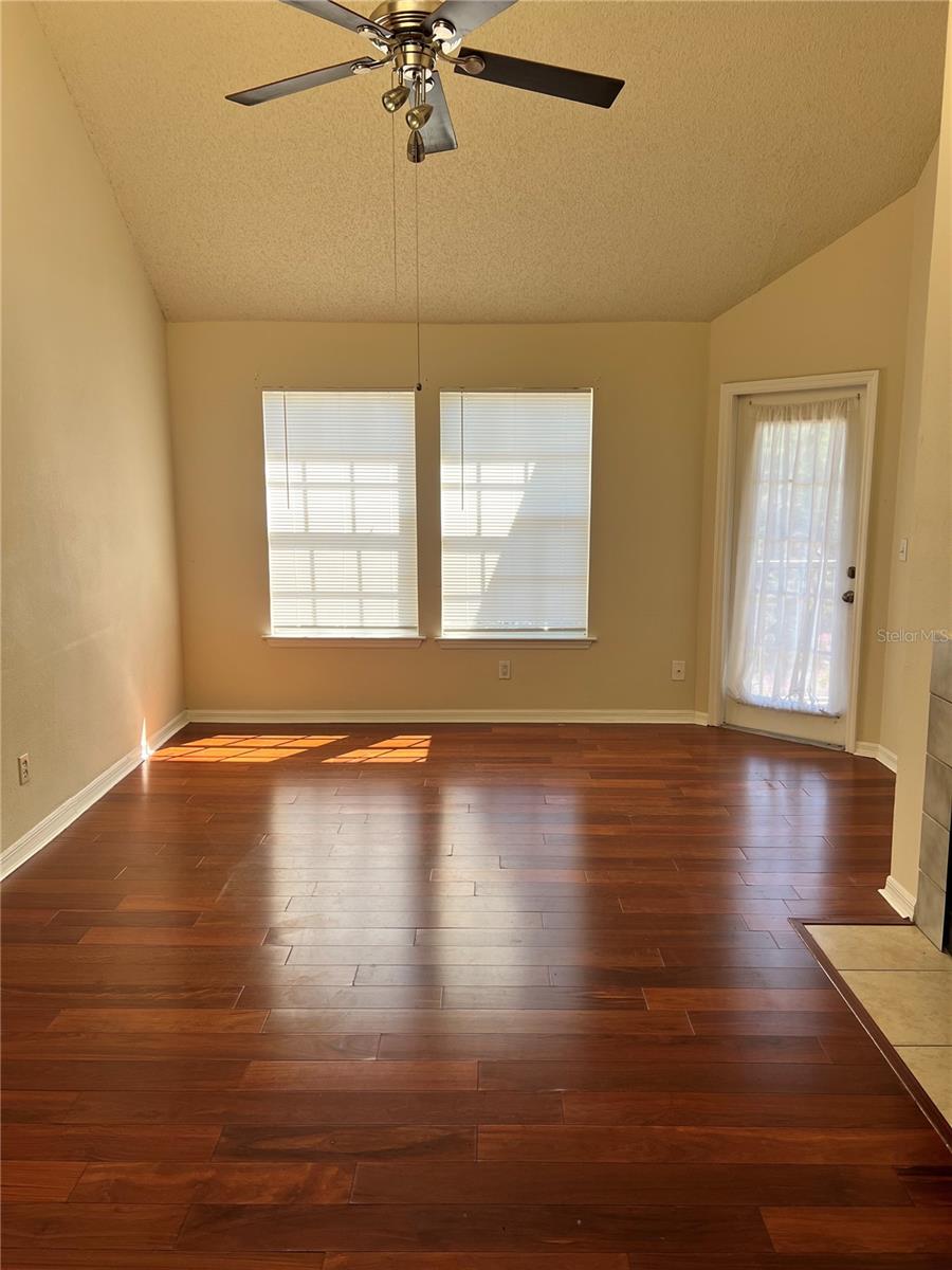 6148 WESTGATE DR #302, ORLANDO, FL, 32835